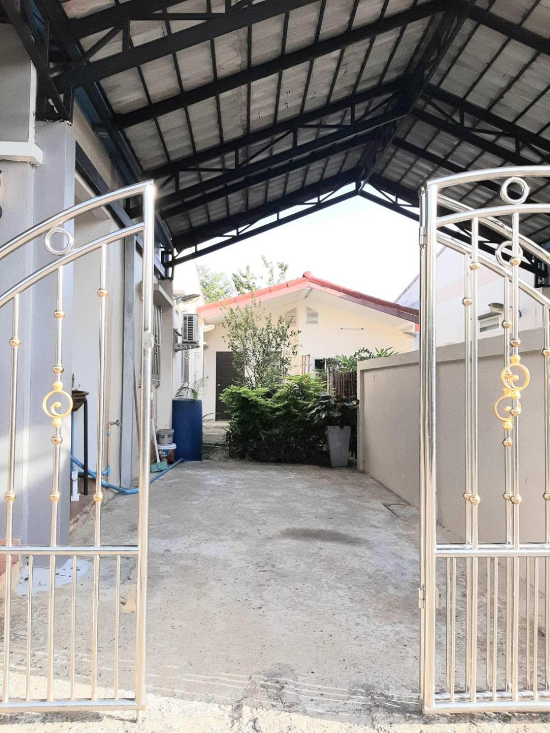 Rutcha Homestay Betong รัชชา โฮมสเตย์ เบตง Екстериор снимка